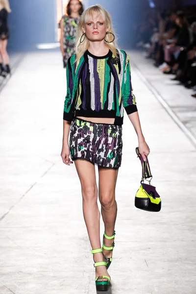 Look 34